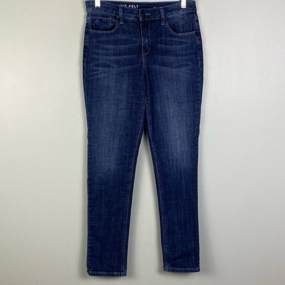 LAURIE FELT Los Angeles “Classic Boyfriend” high-rise blue jeans in size 2. EUC